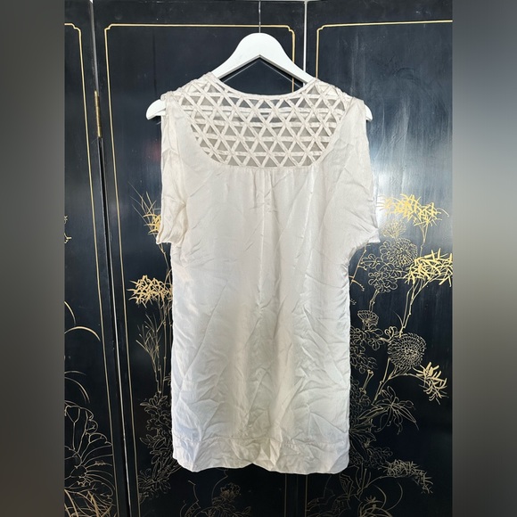 Silk whit dress - Picture 2 of 2